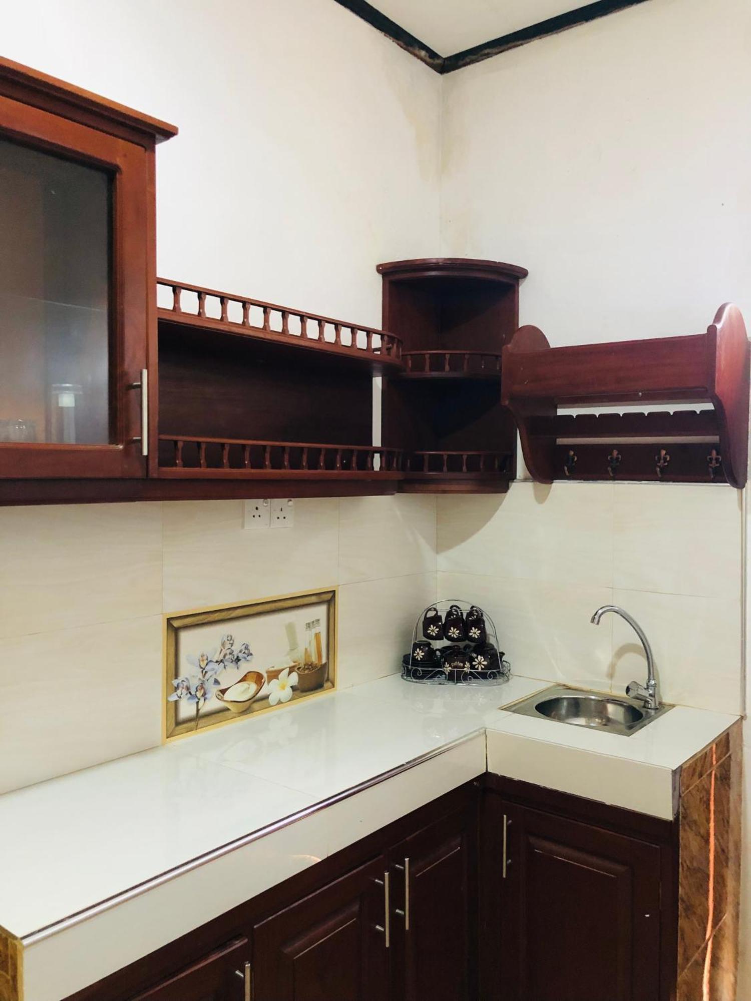 Zoe Tour And Care Villa